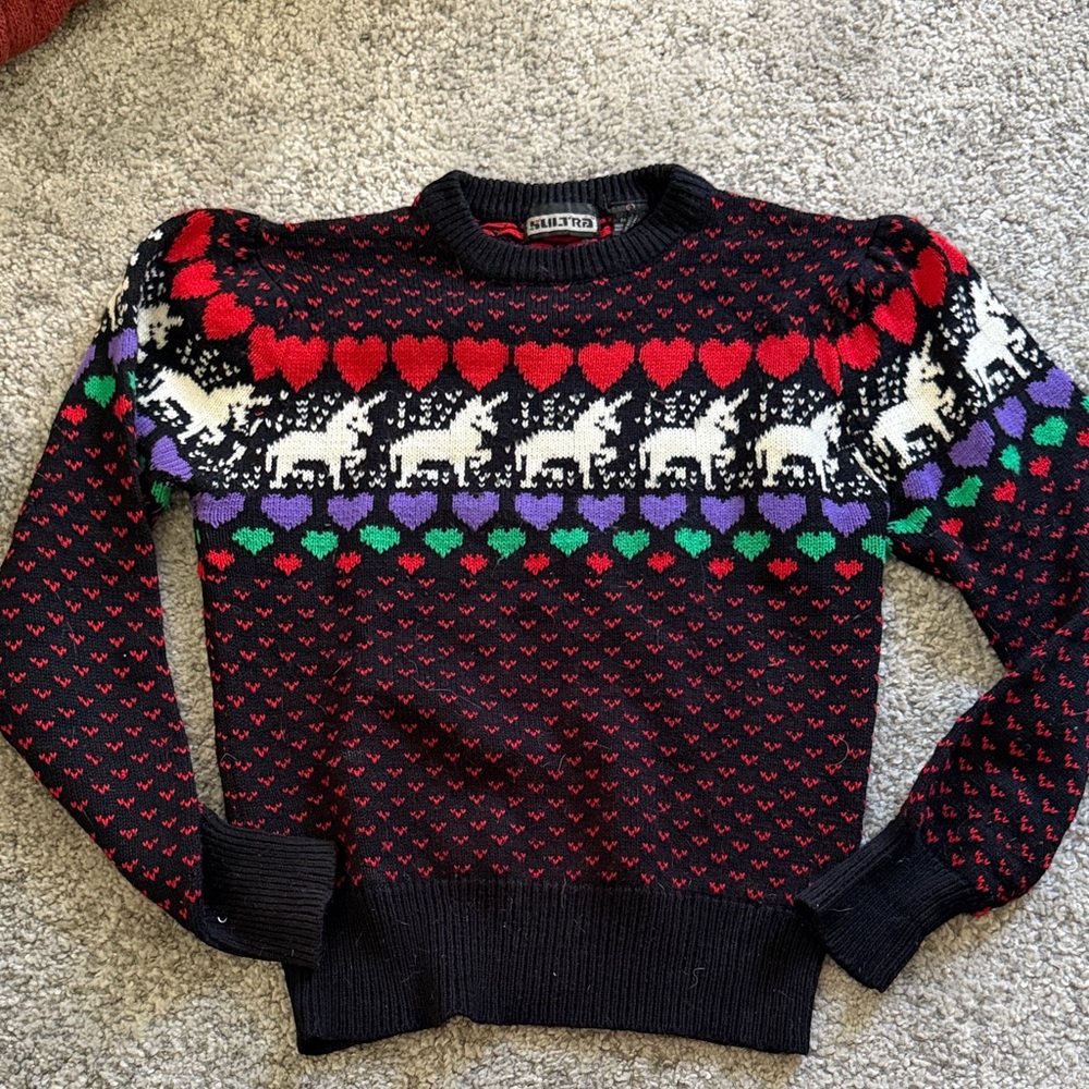 Vintage Unicorn Pattern Sweater - Black